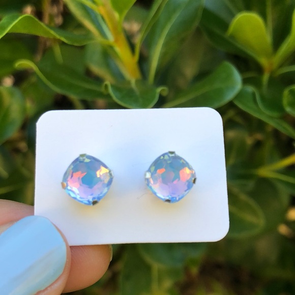 Pastel Periwinkle Aurora Borealis Opal Cushion Cut Crystal Earrings - Picture 3 of 5